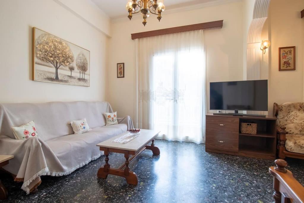 Vintage Charm Apt Near Centre Heraklion  ภายนอก รูปภาพ