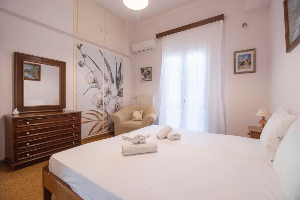 Vintage Charm Apt Near Centre Heraklion  ภายนอก รูปภาพ