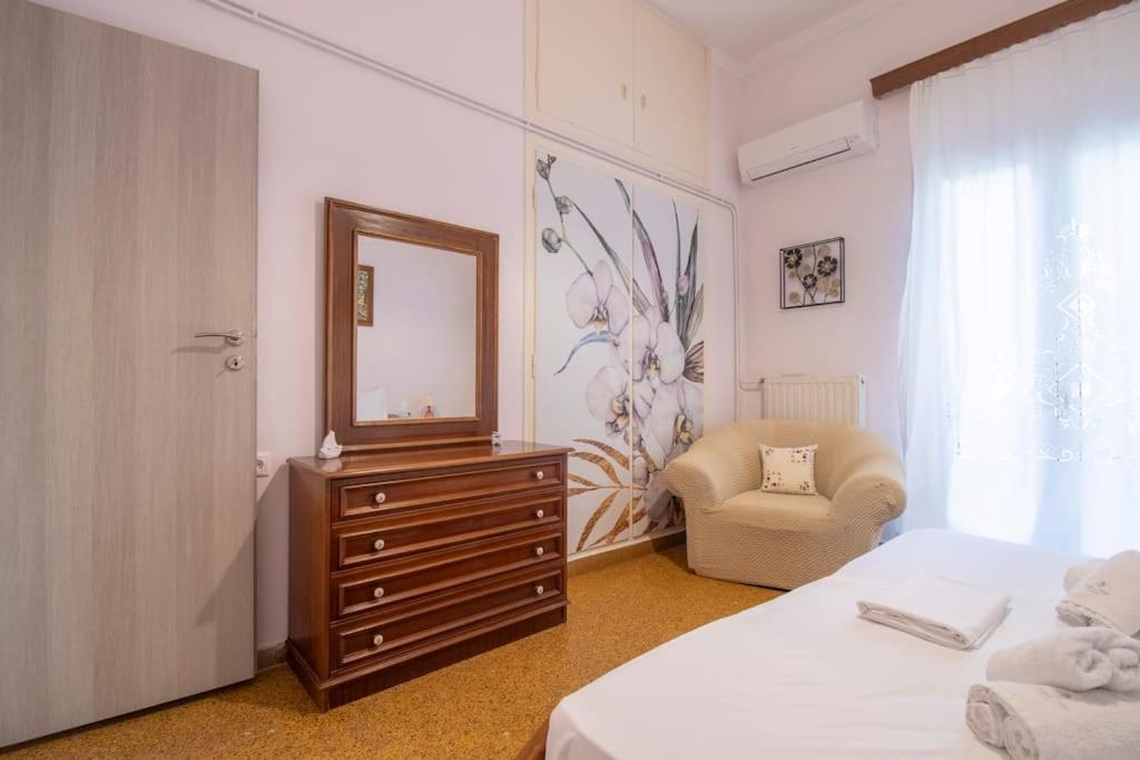 Vintage Charm Apt Near Centre Heraklion  ภายนอก รูปภาพ
